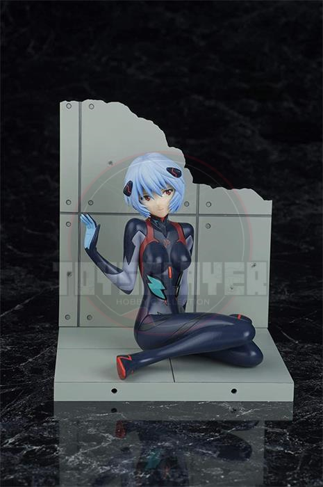 BellFine Rebuild of Evangelion Ayanami Rei Plugsuit Ver. 1/7 Figure
