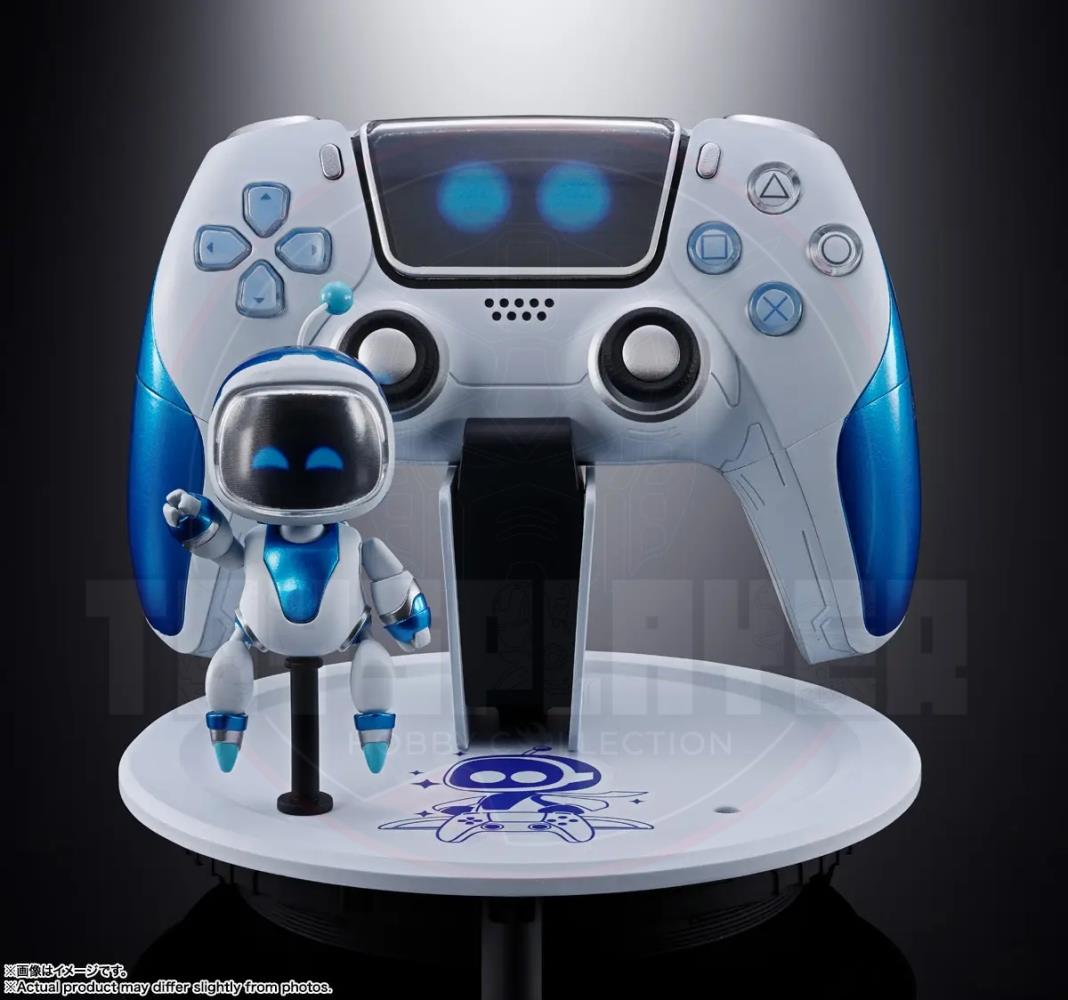Astro Bot Chogokin Astro Bot & Dual Speeder Action Figure