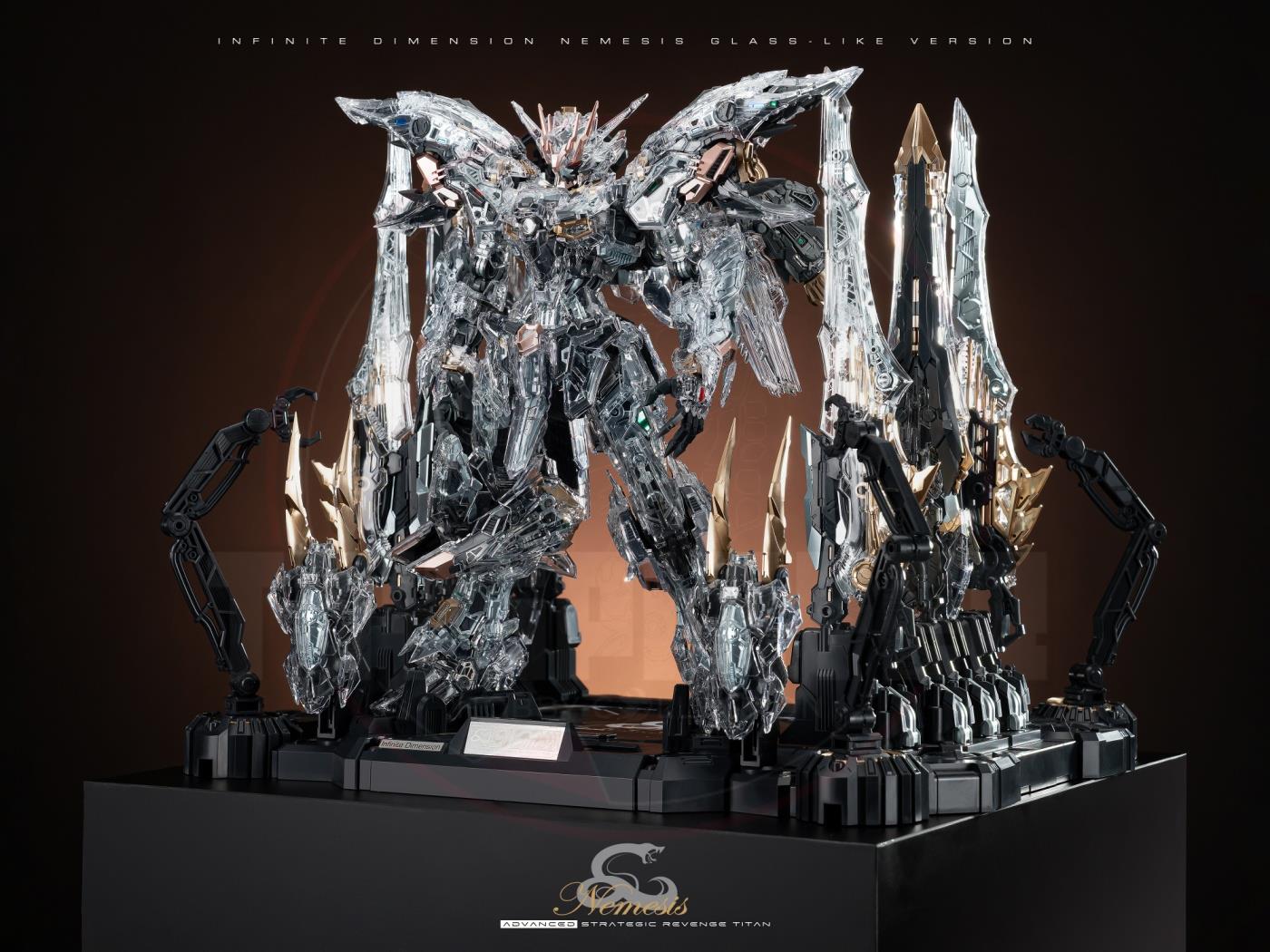 Infinite Dimension 1/100 Scale Nemesis Clear-Like Ver. Model Kits